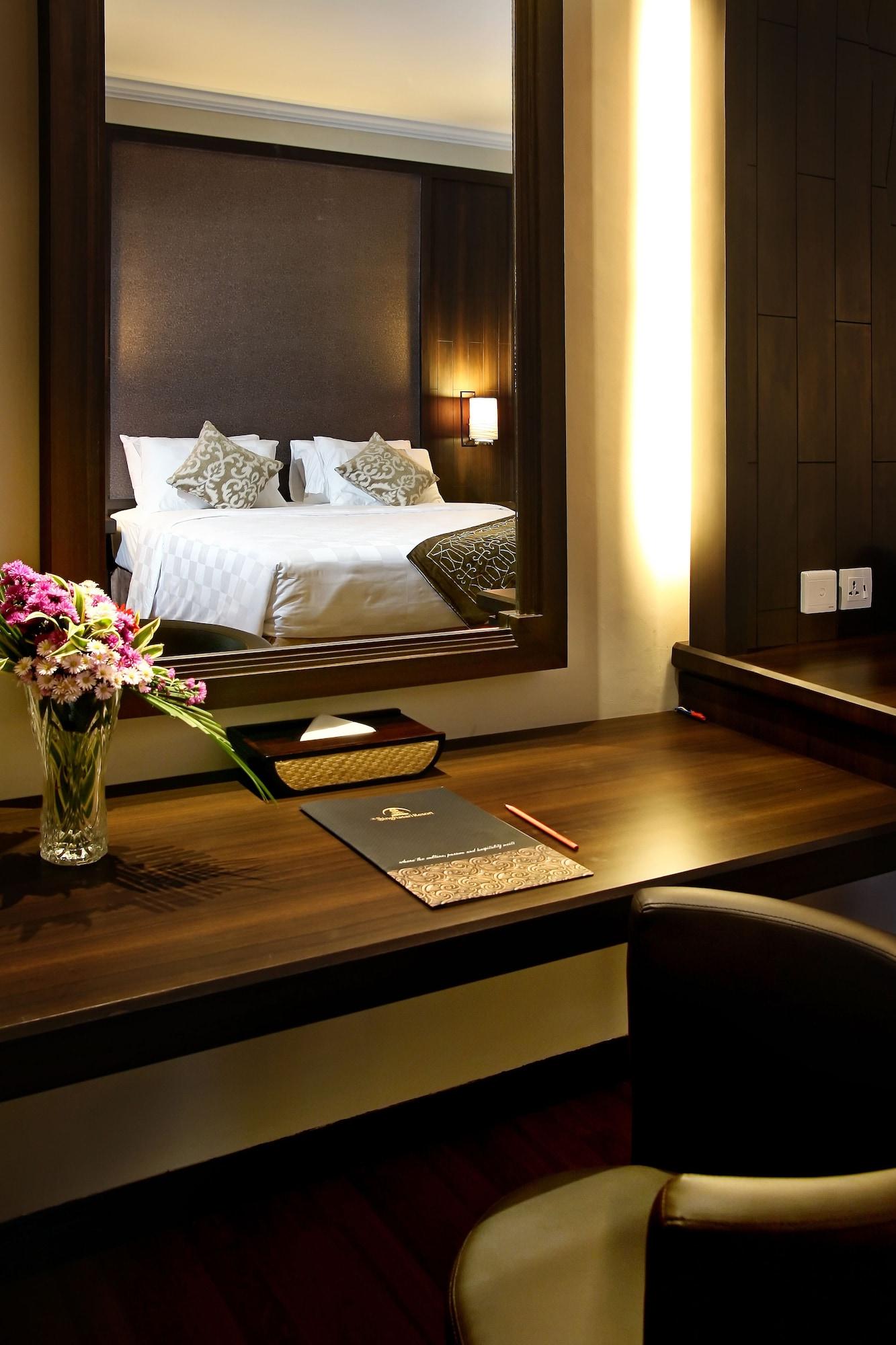 The Singhasari Batu Resort 5*